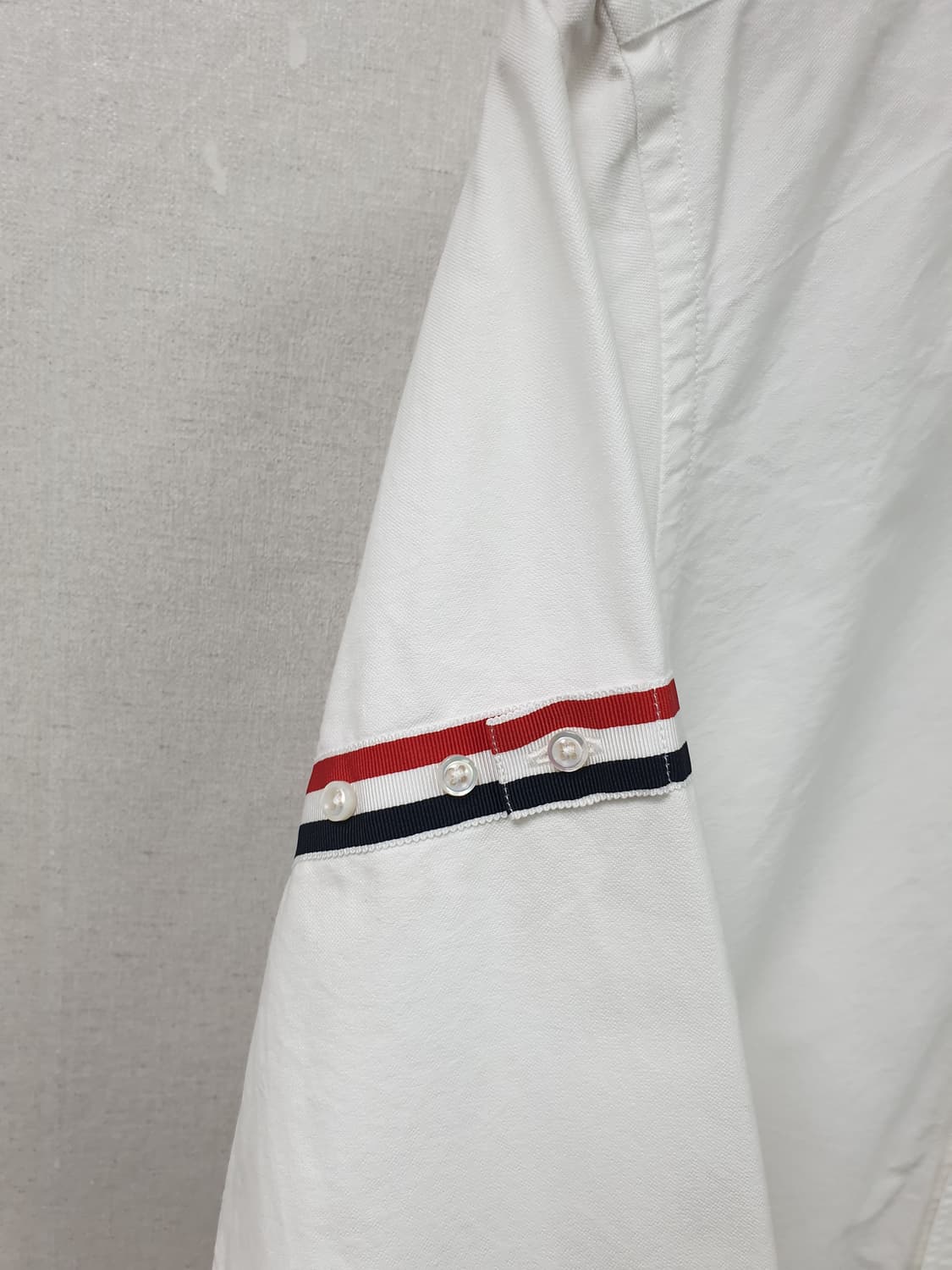 [23aw/1] 톰브라운 암밴드 옥스퍼드 셔츠 상품이미지4