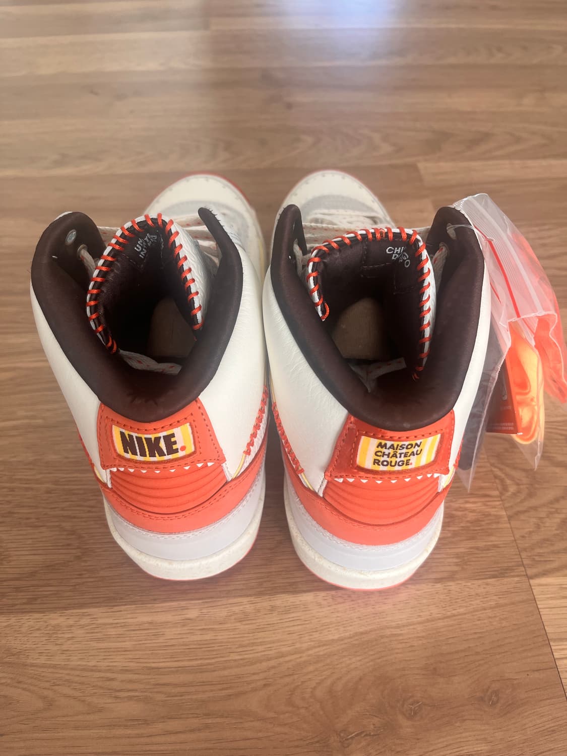 조던2 메종 샤또 루즈 레트로 SP 오렌지 상품이미지2