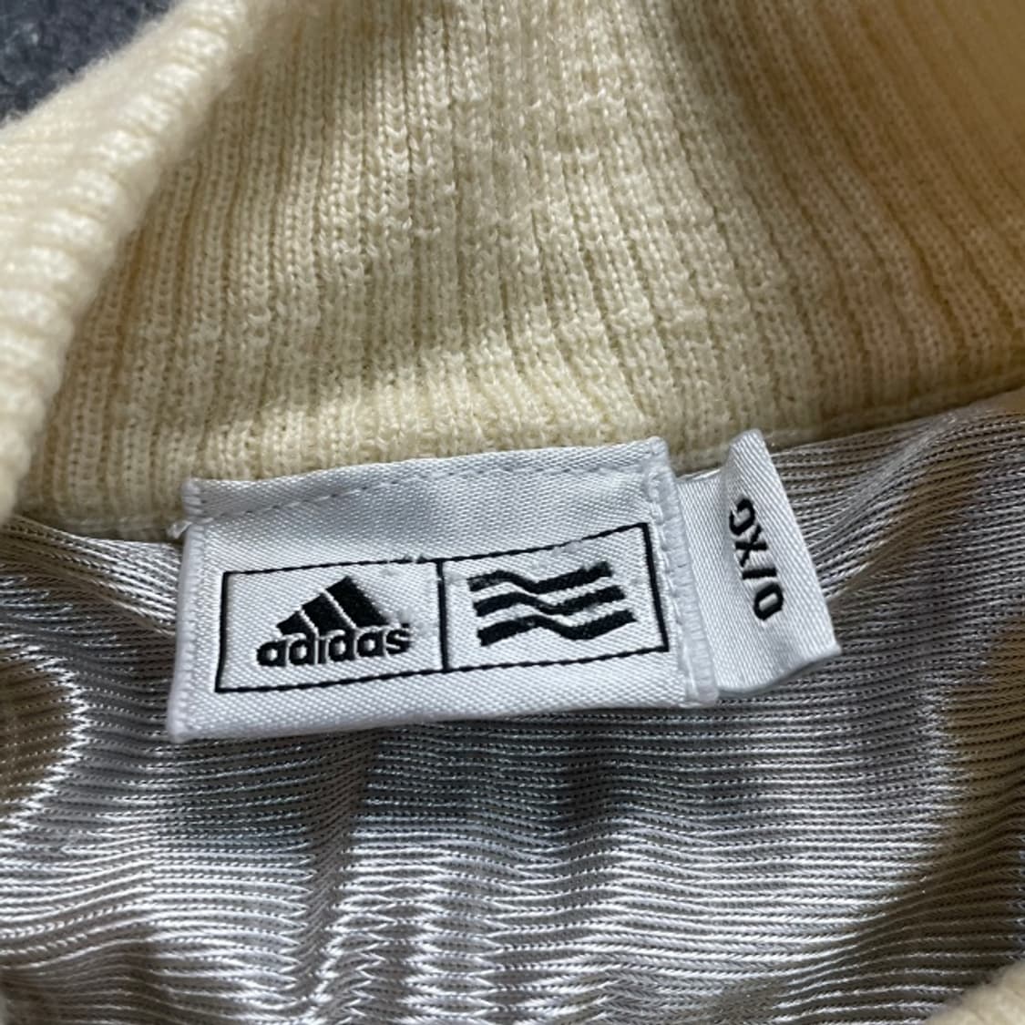 105 아디다스 골프 방풍 니트 상품이미지3