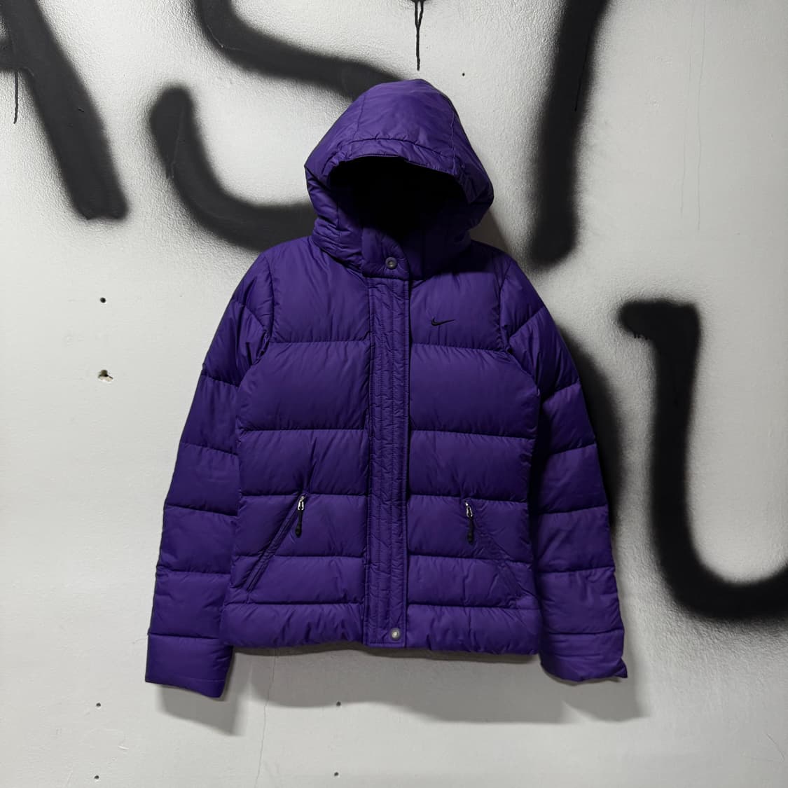 나이키 스몰 스우시 후드 탈 부착 덕 다운 점퍼 상품이미지1