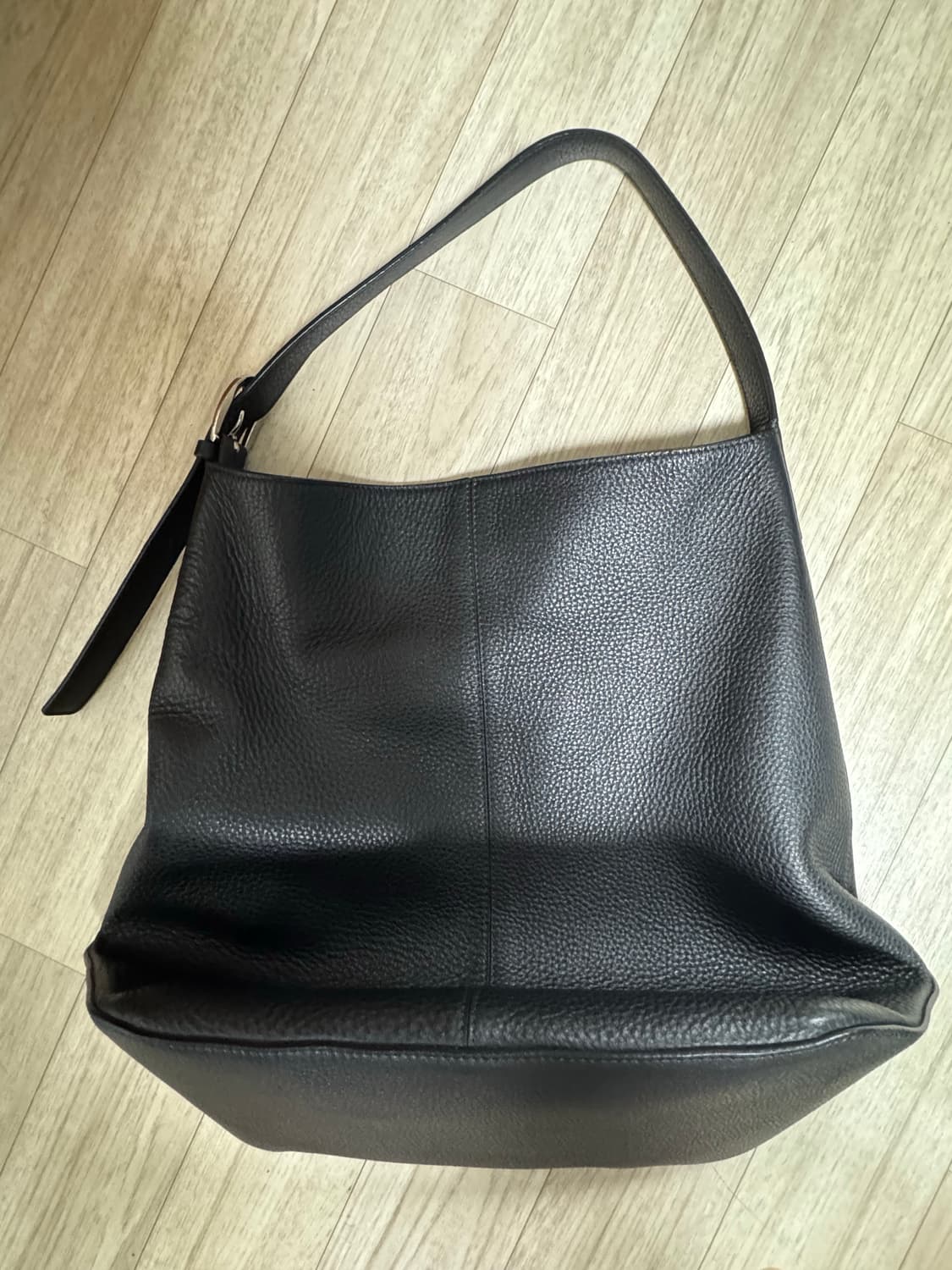 토니웩 풀그레인 레더 토트백 상품이미지1