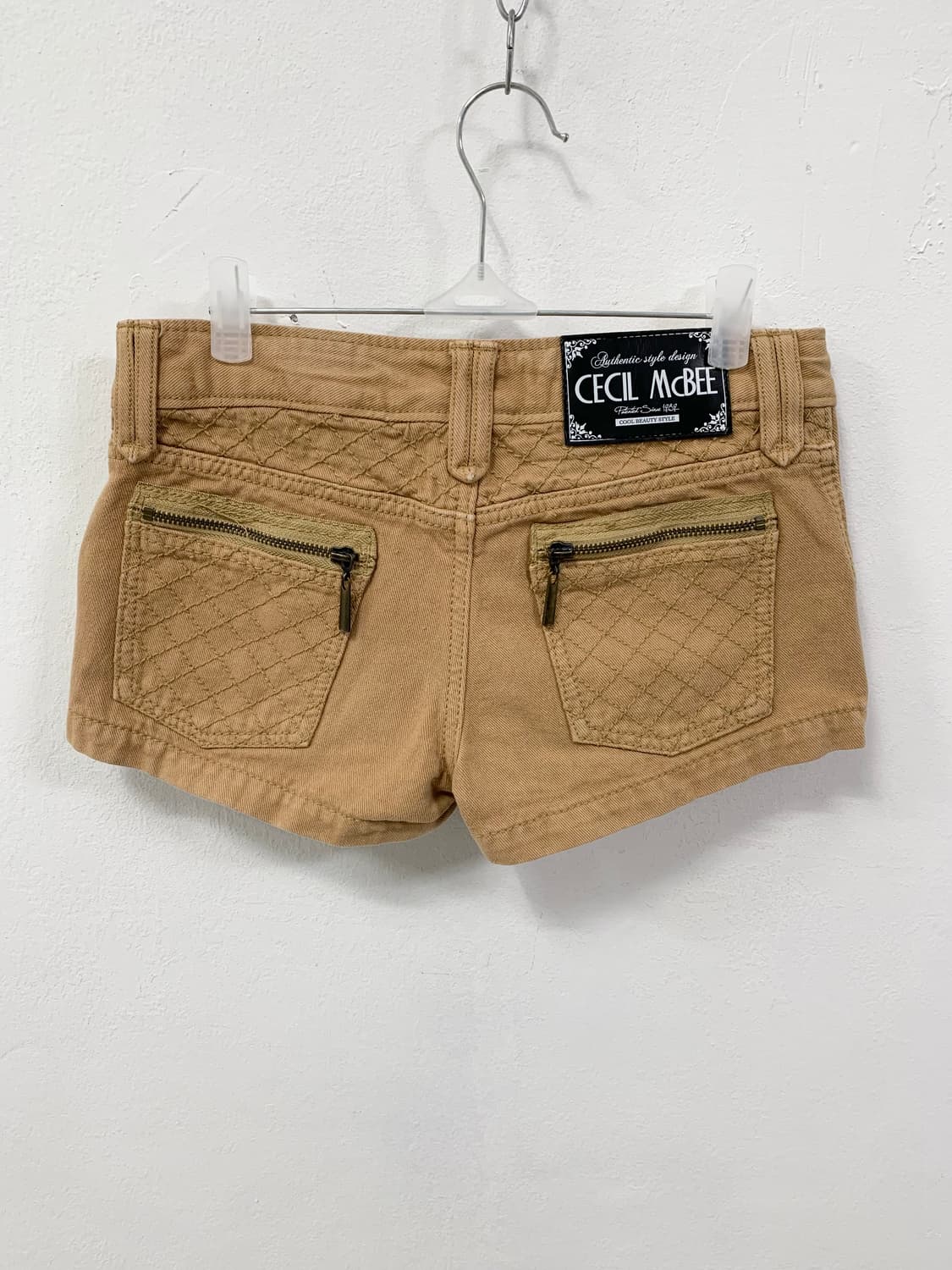 [CECIL MCBEE] 세실맥비 베이지 카고 숏츠 상품이미지4