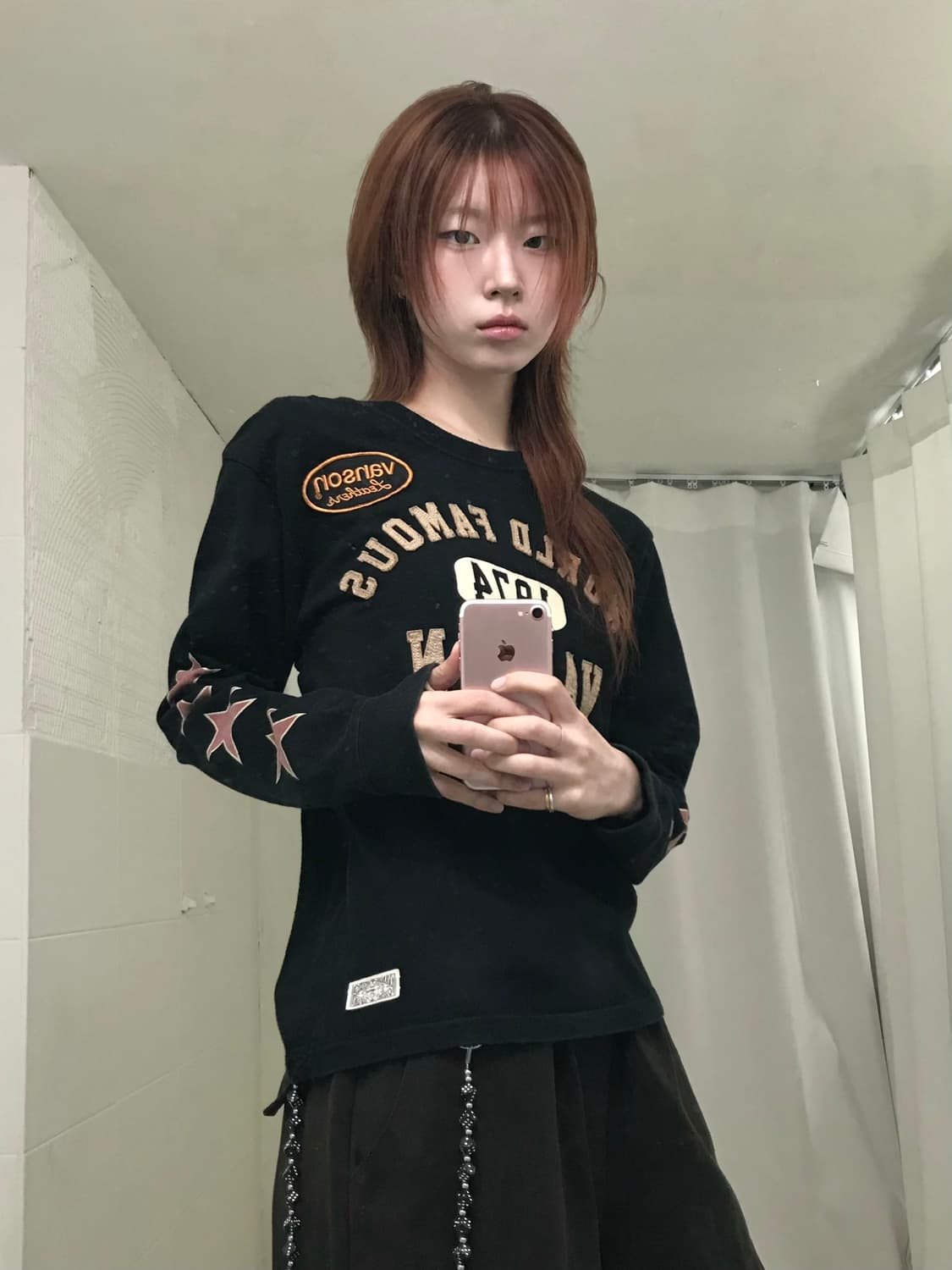 밴슨 사이드 별 프린팅 아플리케 롱슬리브 상품이미지1