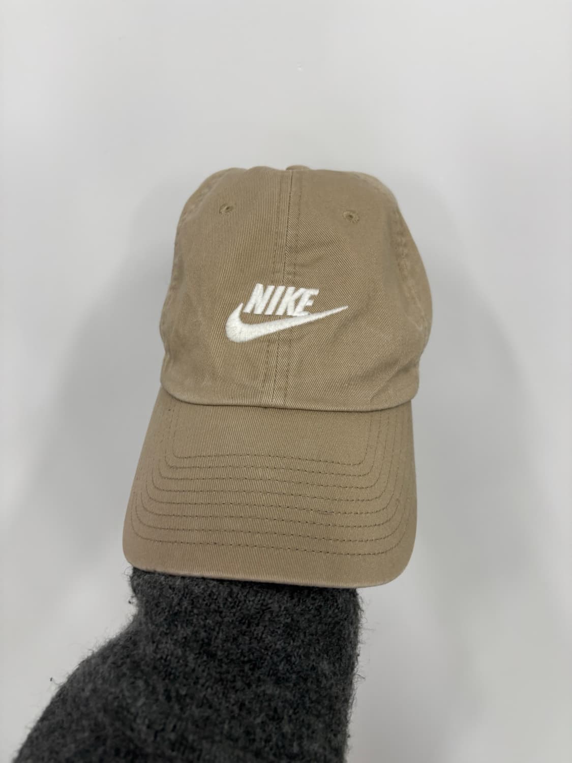 나이키 베이지 볼캡 상품이미지1