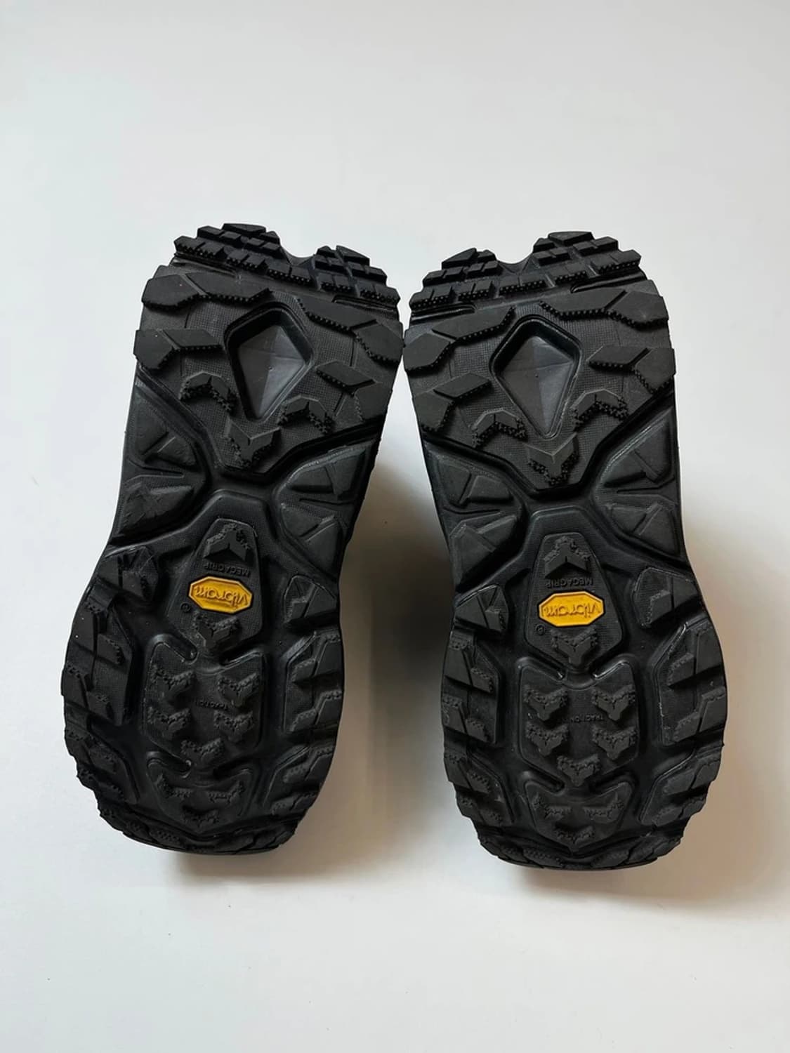 호카 HOKA 카하 2 프로스트 고어텍스 슈즈 Q1395  상품이미지8