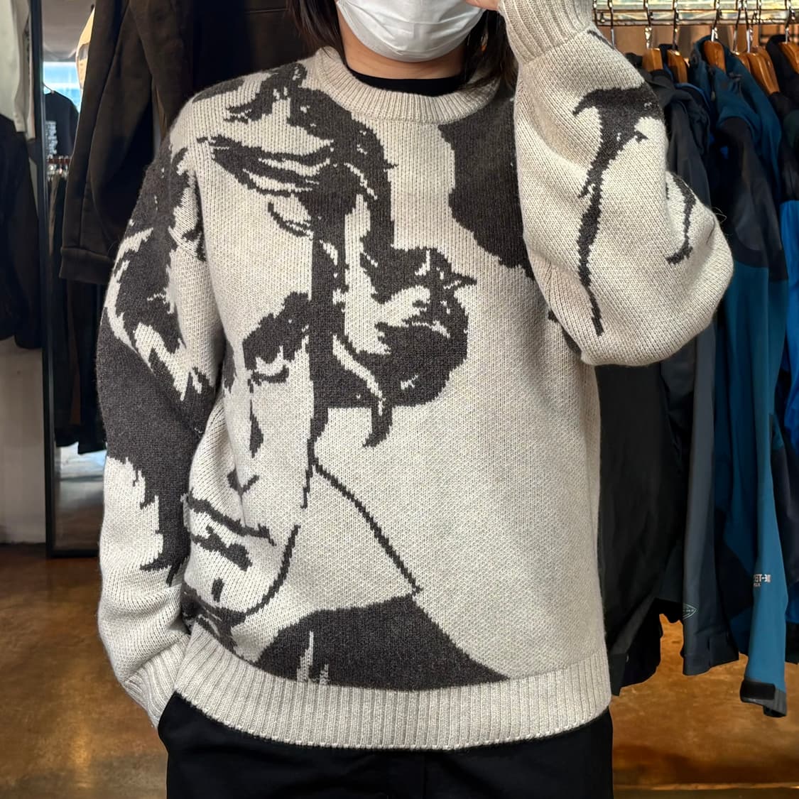 에스피오나지 그래픽 니트 상품이미지1