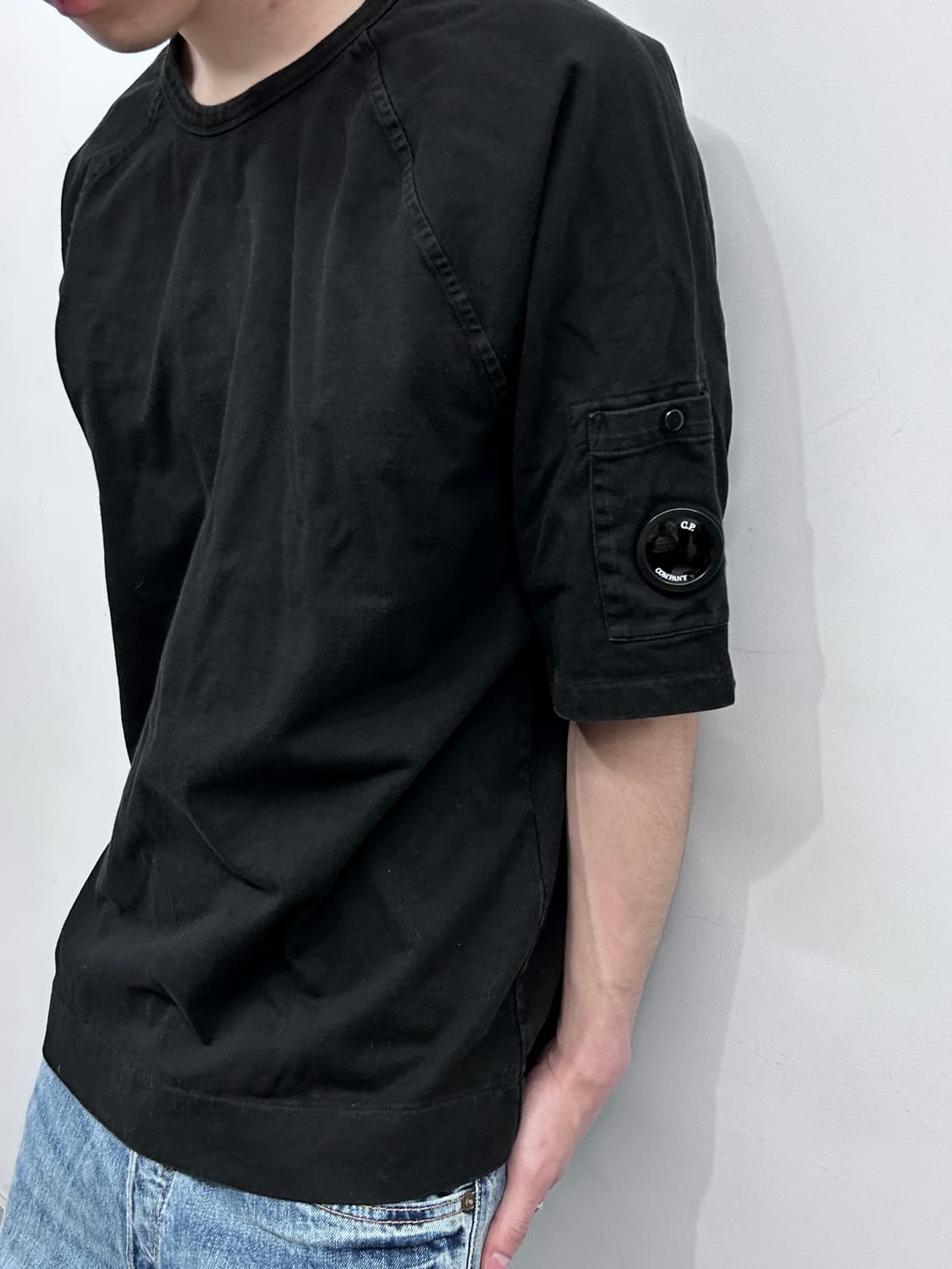 CP Company 렌즈 와펜 레글런 티셔츠 상품이미지1