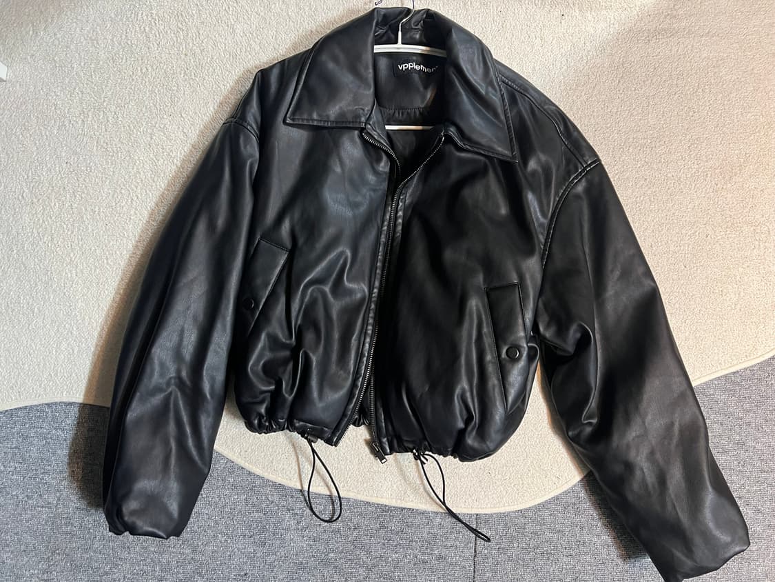 브플먼트 레더 크롭 구스다운 상품이미지2