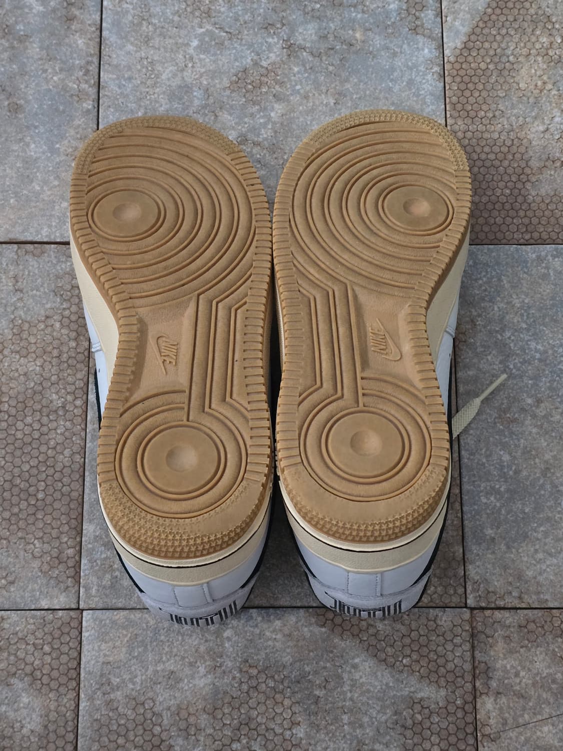 (250)나이키 에어 포스 1 07 lx 블랙 앤 서밋 화이트 상품이미지8