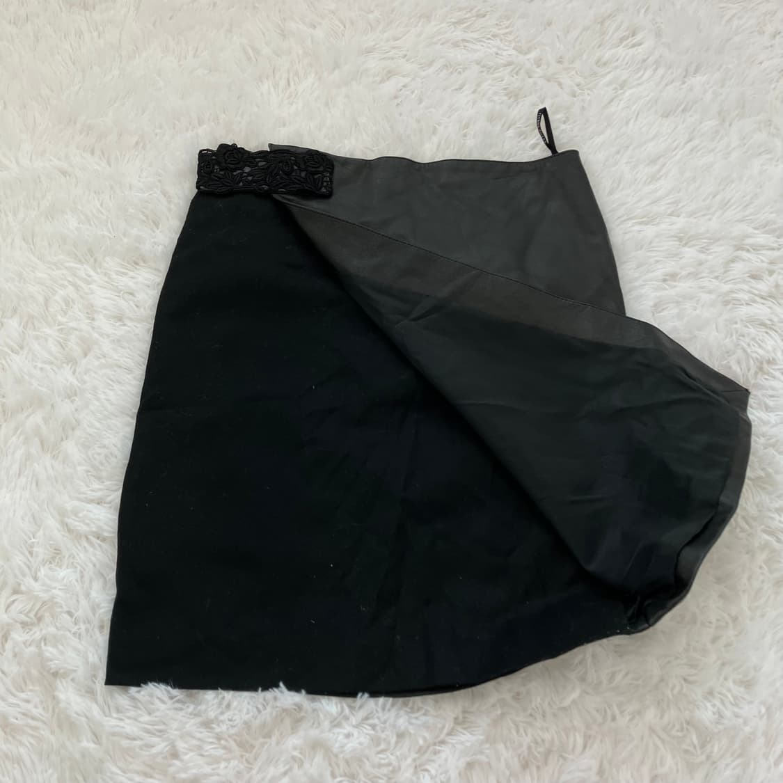 빈티지 블랙 레더 플라워 스커트 y2k 스트릿 갸루 펑키 일본빈티지650 상품이미지2