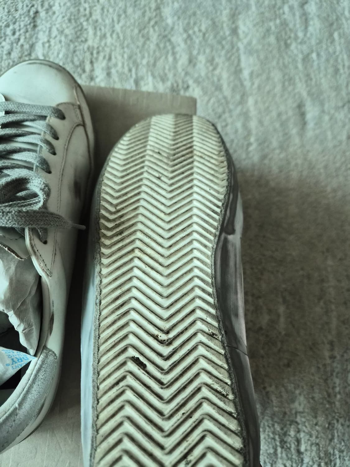 골든구스 화이트 탭 스니커즈 상품이미지5