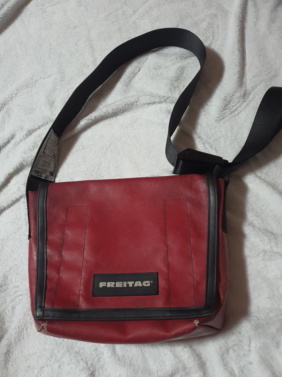 FREITAG 프라이탁 라씨 버건디.레드 상품이미지1
