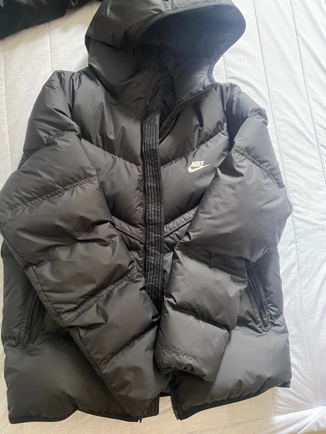 나이키 패딩 상품이미지2