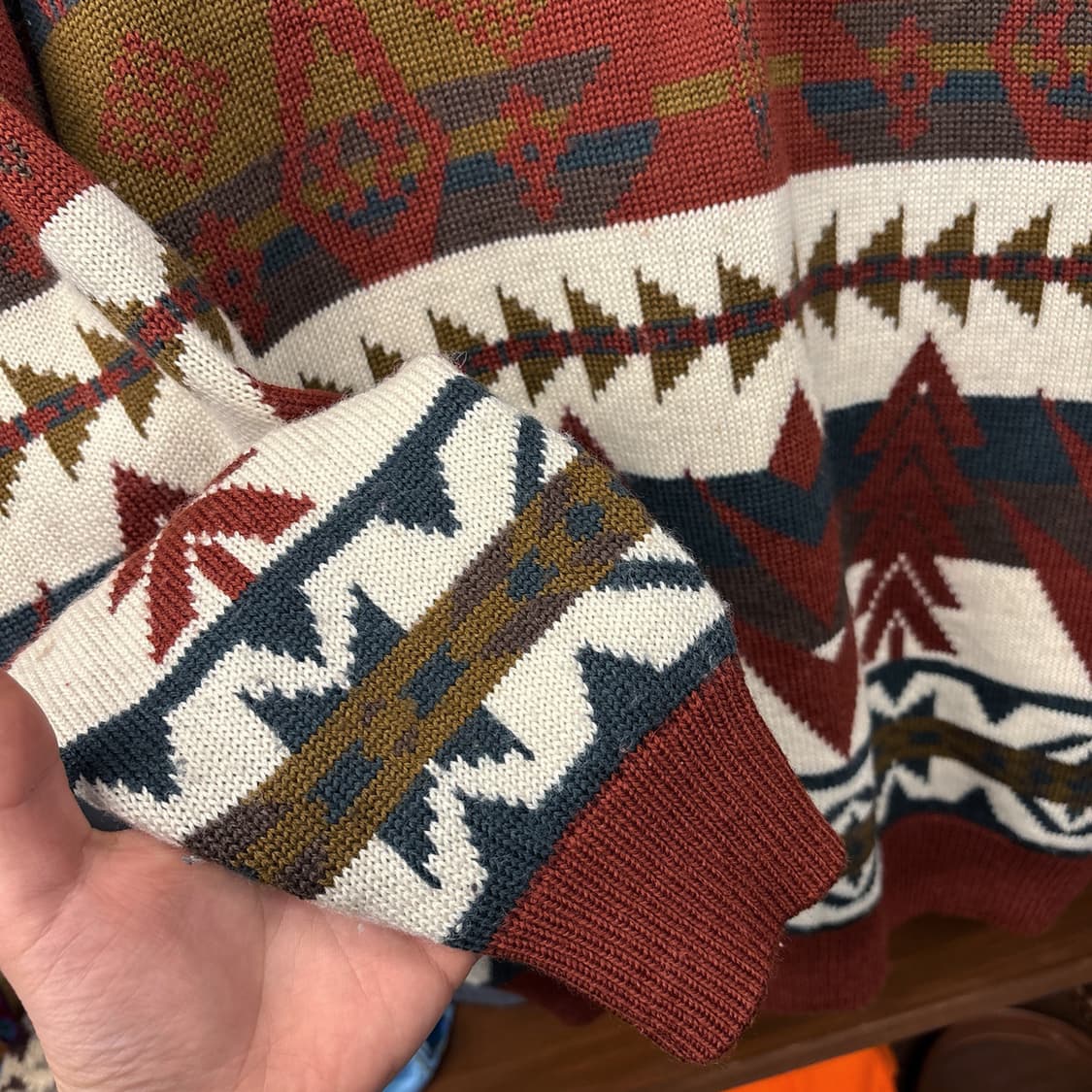 90s 빈티지 자카드 나바호 패턴 헨리넥 울 스웨터 상품이미지4