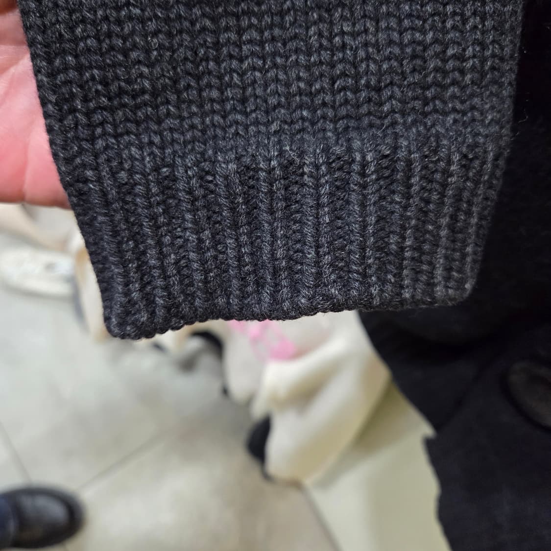 구찌 헤비 가디건 상품이미지5