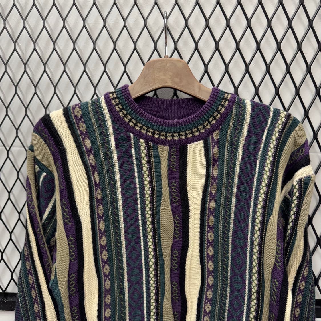 JPN VTG 웨이브 패턴 울 니트 스웨터 케이블 디테일 퍼플 상품이미지3