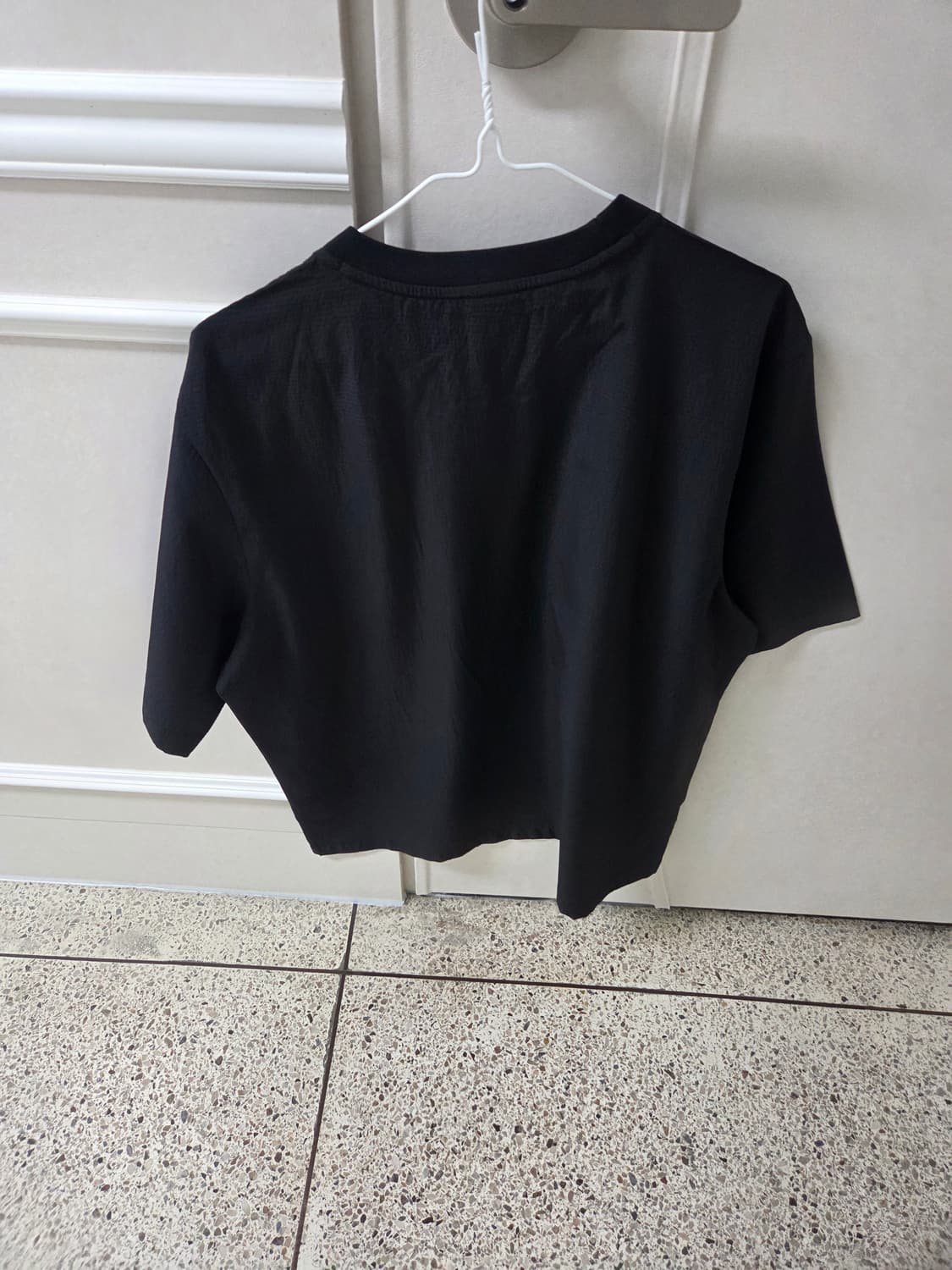 미즈노 블랙 시어서커 반팔 티셔츠 110 상품이미지2