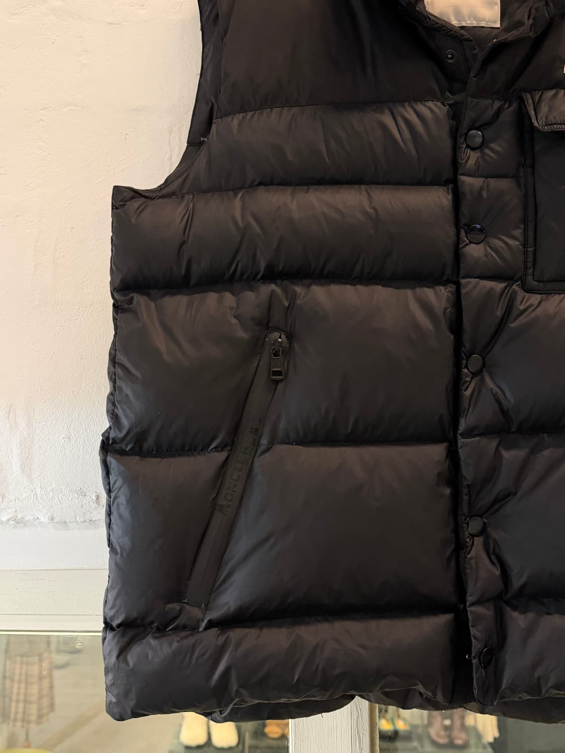 Moncler x Fragment 몽클레어 프라그먼트 블랙 조끼 패딩 4 상품이미지4