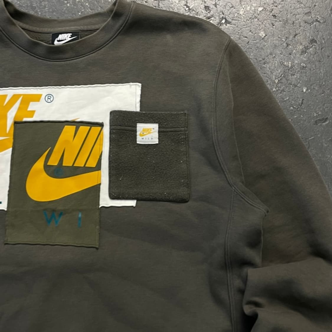 100 나이키 패치워크 맨투맨 상품이미지2