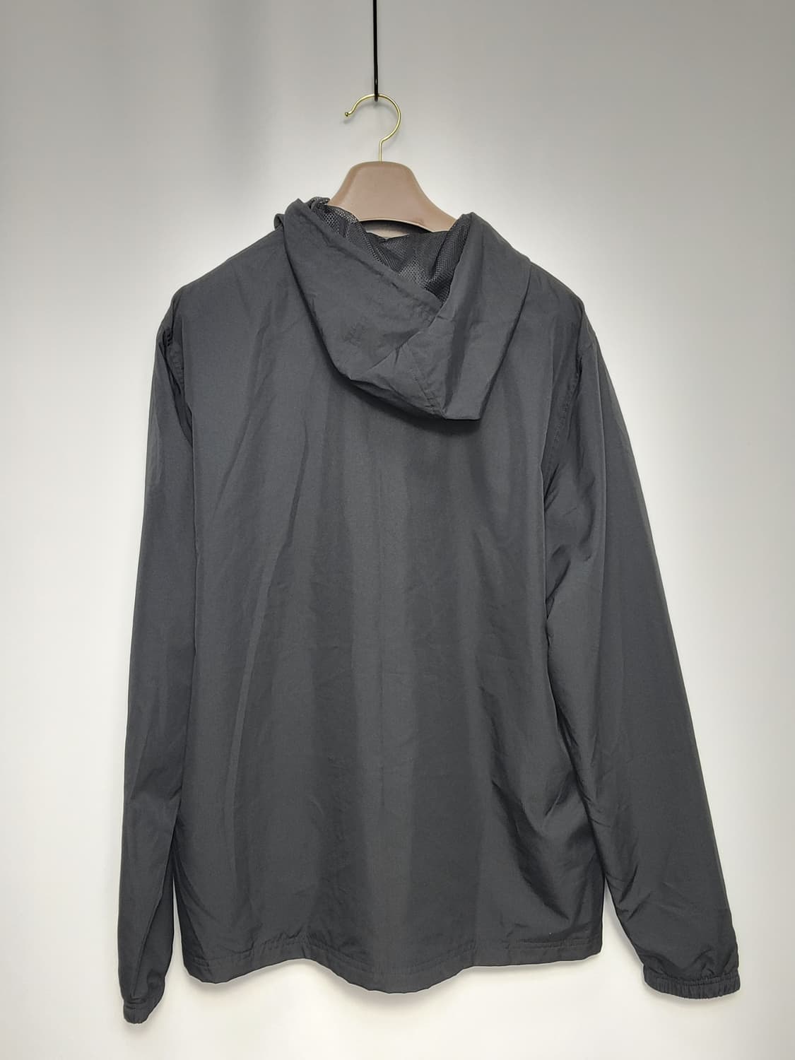 언더아머 바람막이 상품이미지2