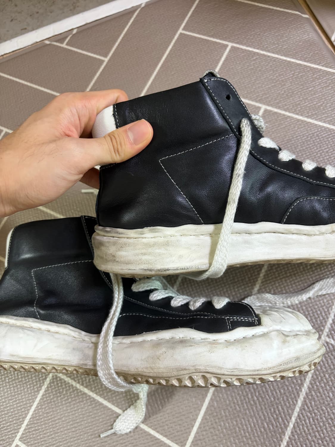 피렌체옴므 블랙 하이탑 스니커즈  270 상품이미지4