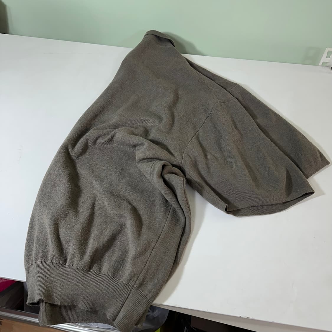 L 데이 THEY 빈티지카키 루즈핏 카라넥 아크릴 반팔셔츠 상품이미지5
