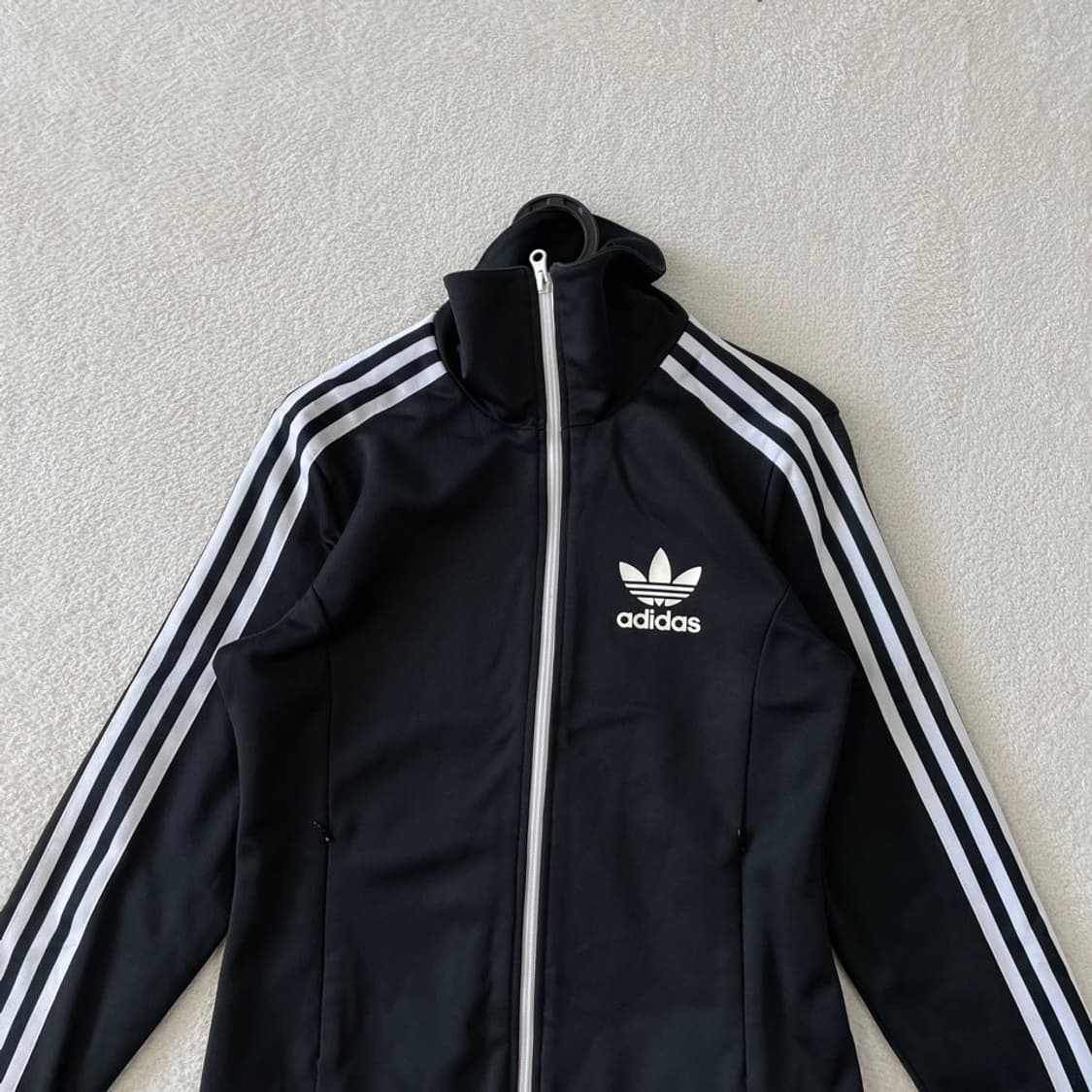 100 아디다스 여성 유로파 블랙 져지 상품이미지2