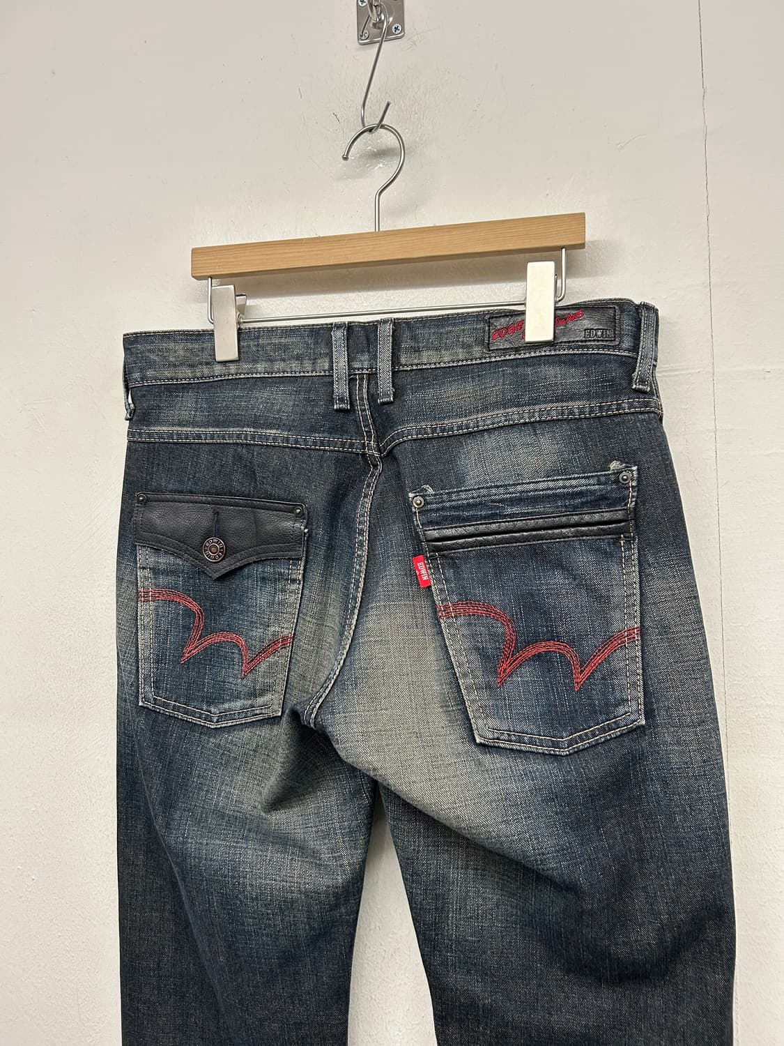 에드윈 Y2K 로우라이즈 워싱 데님 팬츠 상품이미지3