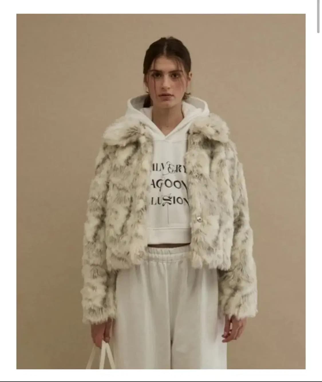 쓰리타임즈 머랭 퍼 자켓 아이보리 상품이미지2