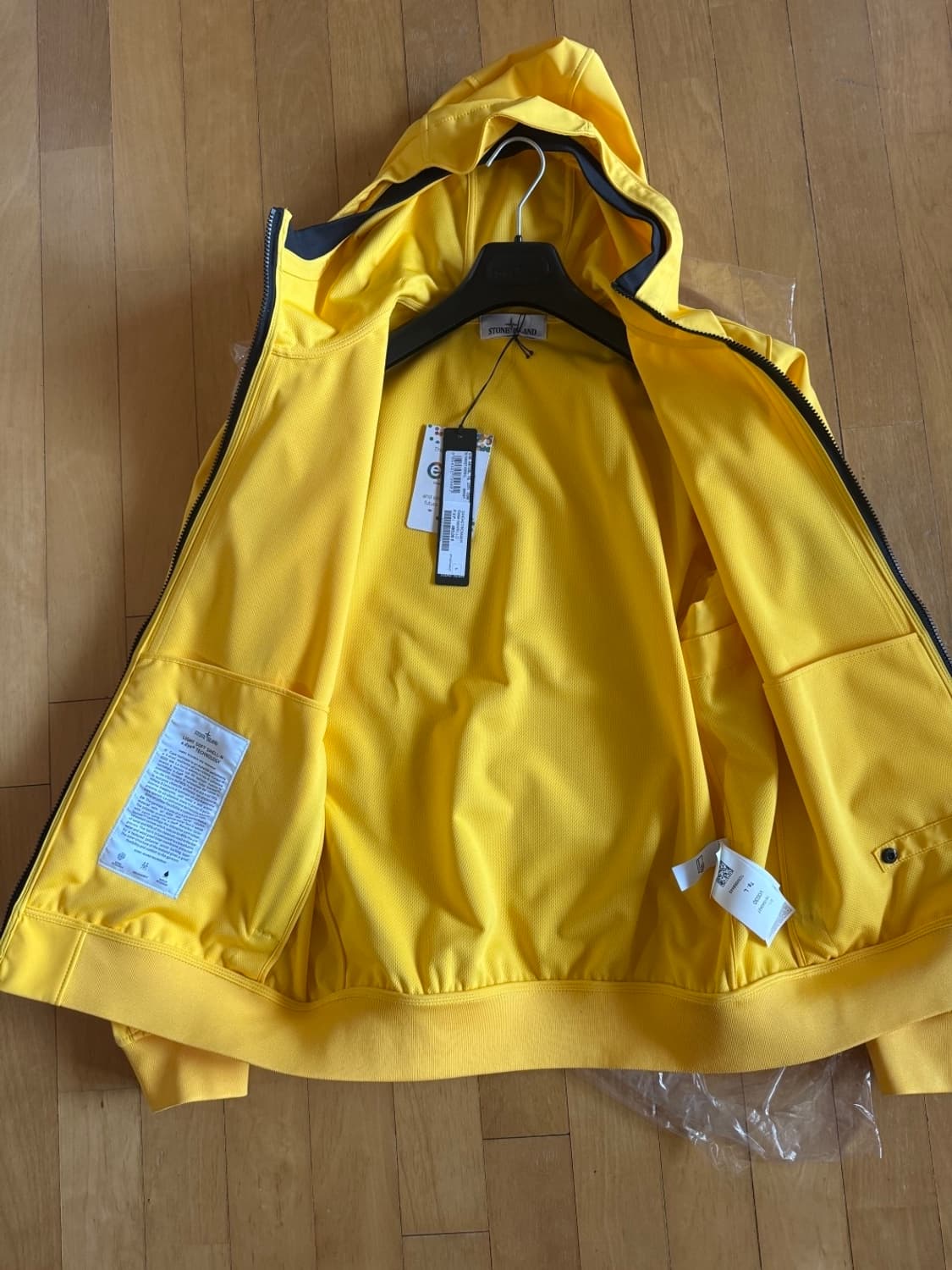 스톤아일랜드 소프트 쉘-R 상품이미지5