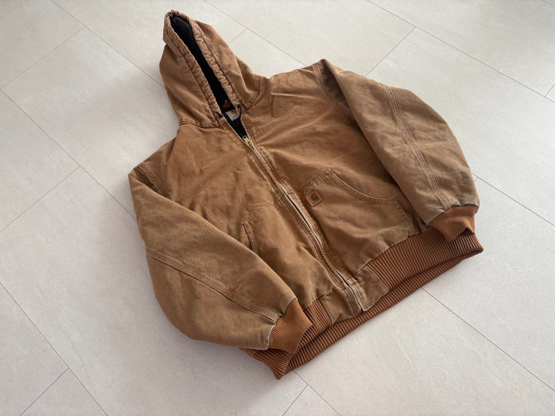 [XL] j130 211 칼하트 빈티지 엑티브 샌드스톤 브라운 상품이미지1