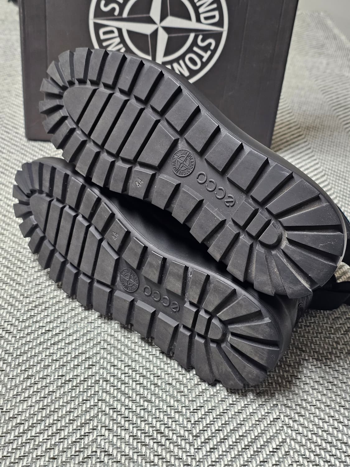 스톤아일랜드 DUAL LACING SYSTEM BOOTS 상품이미지9