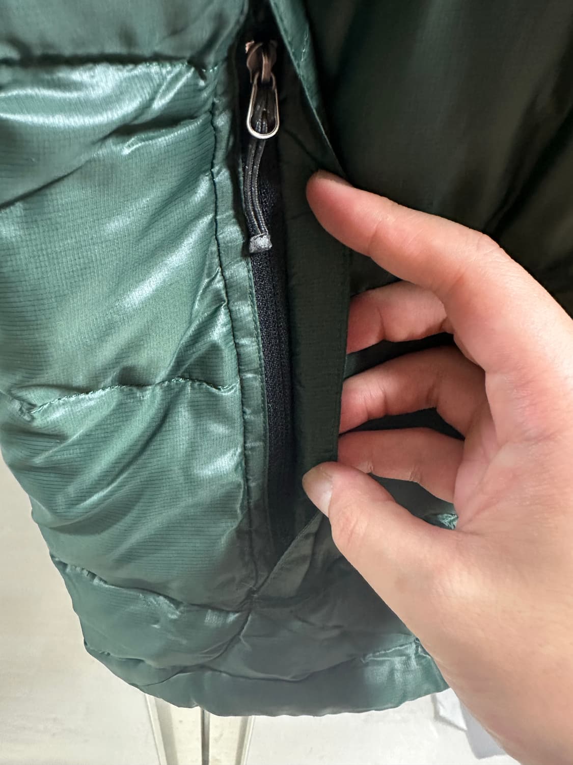 THE NORTH FACE 노스페이스 아콘카구아 조끼 패딩 상품이미지4