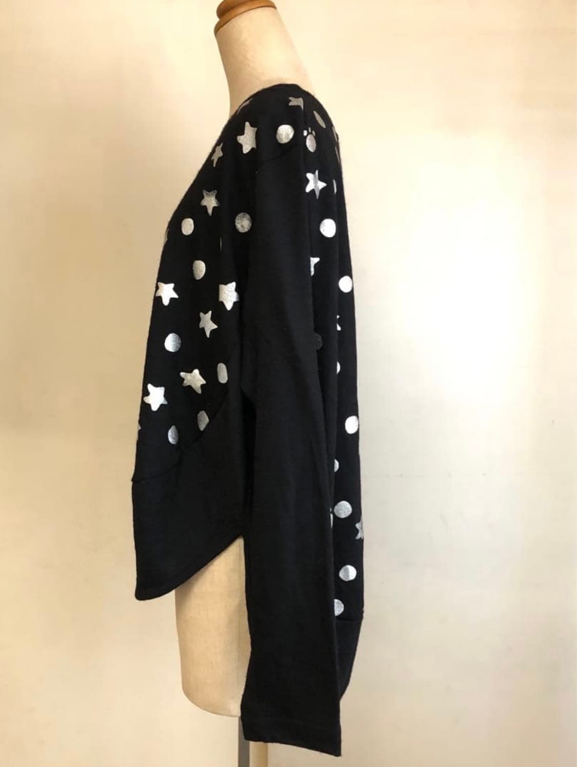 츠모리 차사토 도트 별 고양이 발자국 가오리핏 롱슬리브 긴팔 티셔츠 상품이미지7