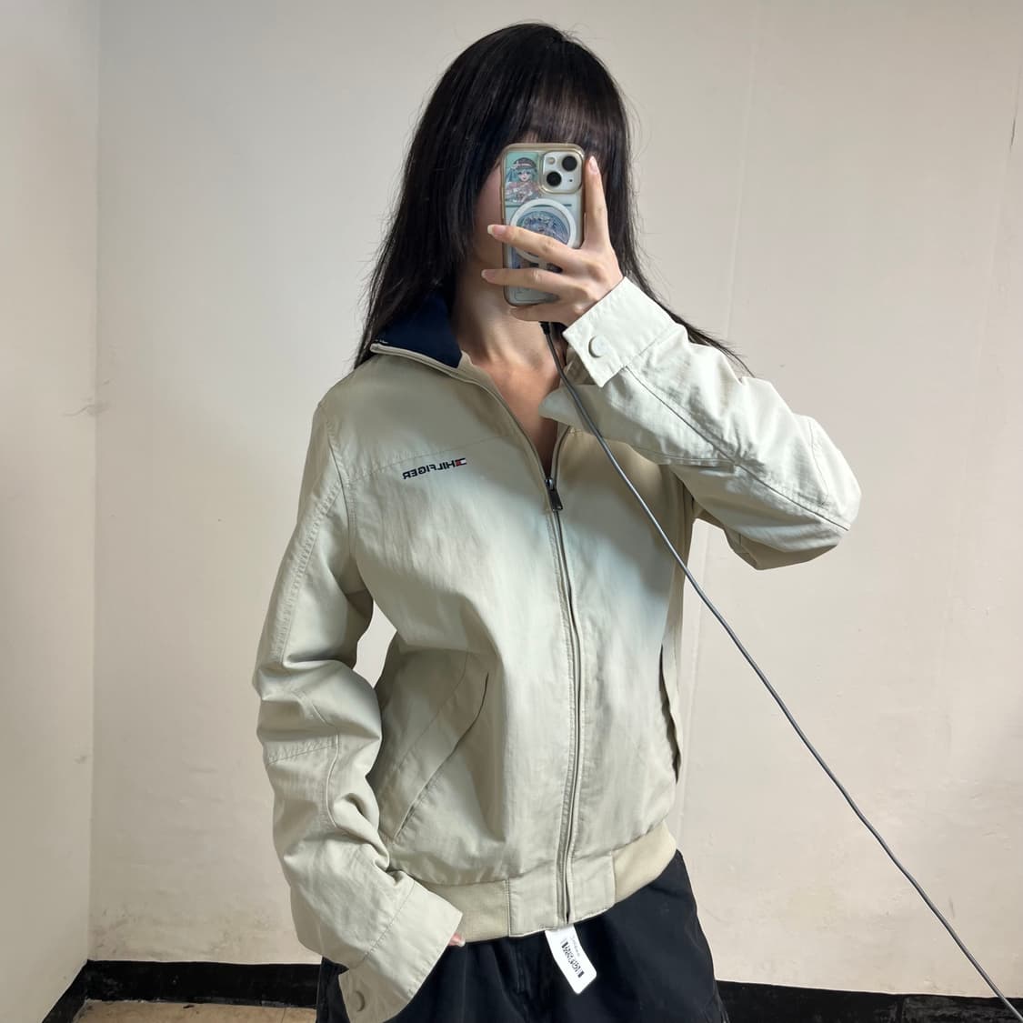 Tommy Hilfiger Beige Windbreaker 상품이미지2