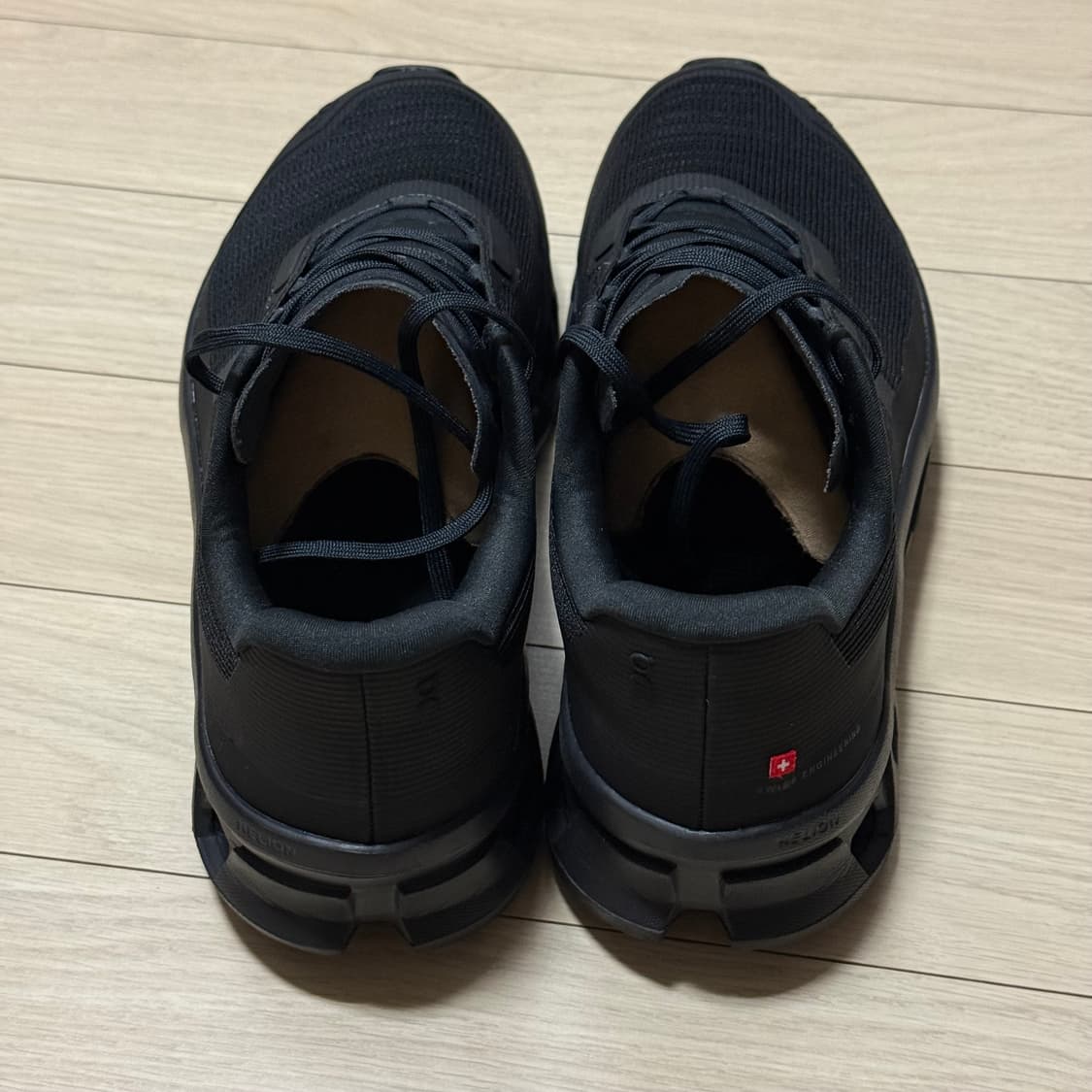 온러닝 클라우드몬스터 보이드 280 eu44 상품이미지2