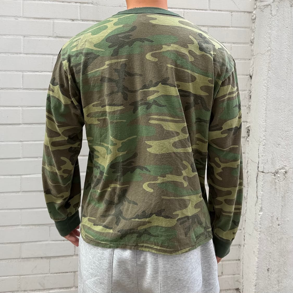 Vintage Woodland Camo Long Sleeve 90s 상품이미지2