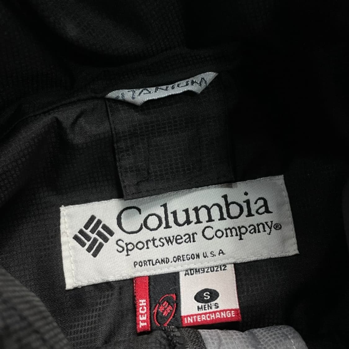 100 컬럼비아 티타늄 옴니테크 바람막이 상품이미지3