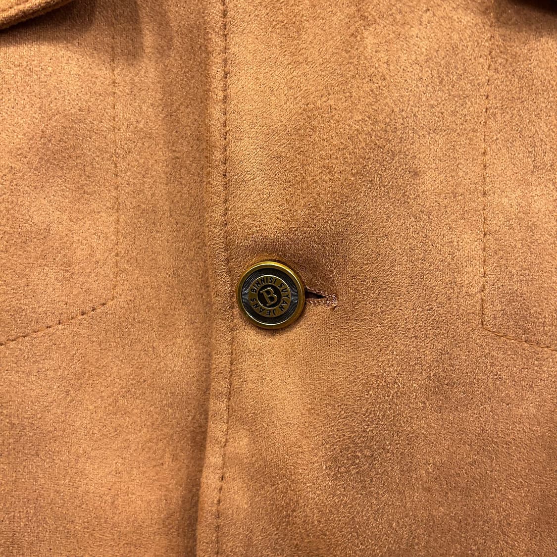 빈티지 로고 버튼 포켓 스웨이드 트러커자켓 상품이미지3