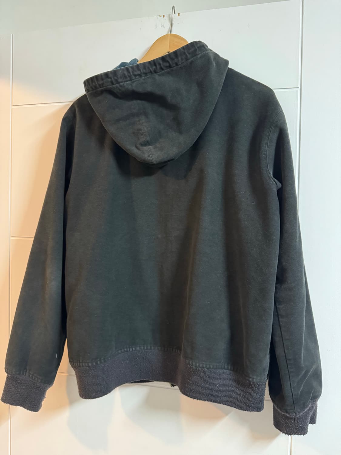 칼하트 x 아담 킴멜 후드 집업 상품이미지6