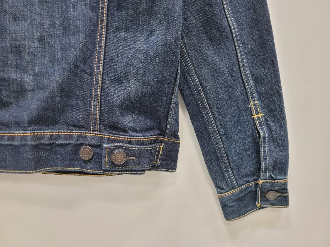 (새상품) LEVI'S 리바이스 트러커 데님 청자켓 / 사이즈 S
 상품이미지5