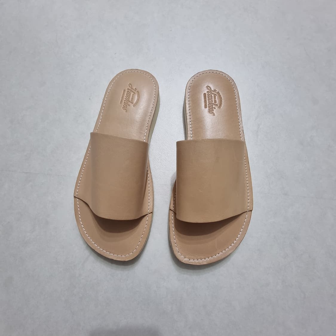 호킨스 가죽 슬리퍼 상품이미지1