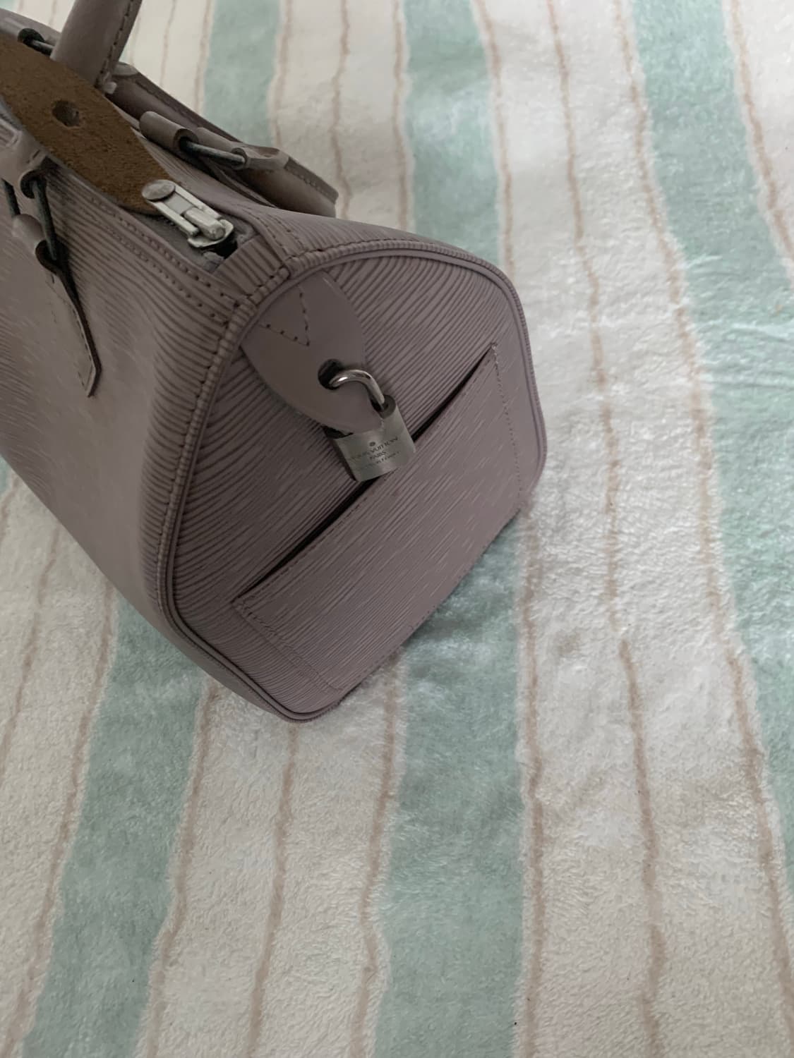 루이비통 에삐 스피디 30 상품이미지3