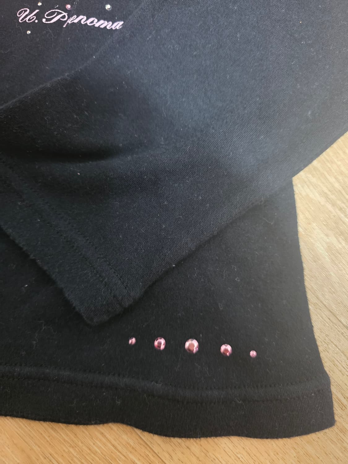 U.P renoma 나비자수 스팽글 긴팔티 44 상품이미지4