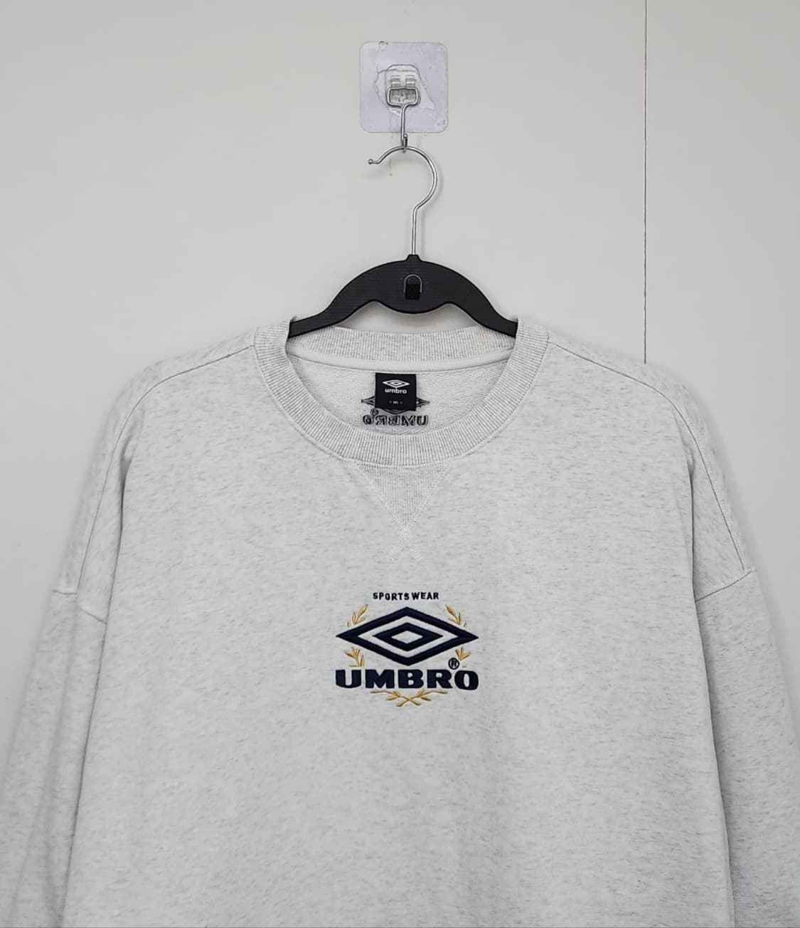 [UMBRO 엄브로] 105 남 맨투맨 상품이미지7
