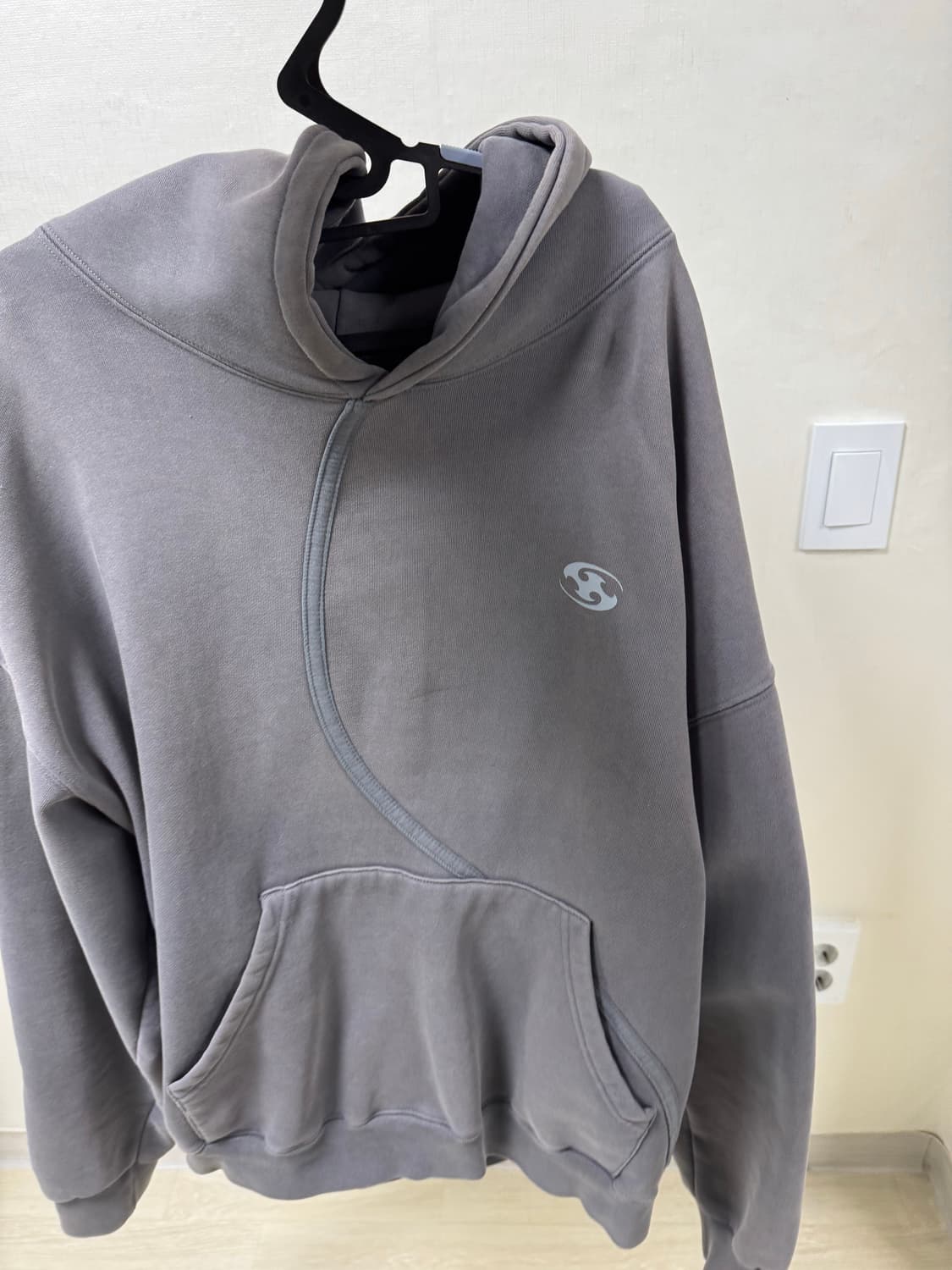 산산기어 21fw 차콜 후드 사이즈2 상품이미지1