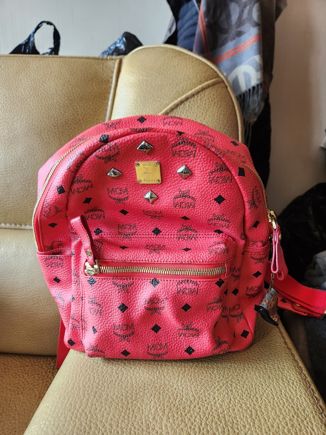 MCM 비세토스 핑크 백팩 가방 상품이미지1