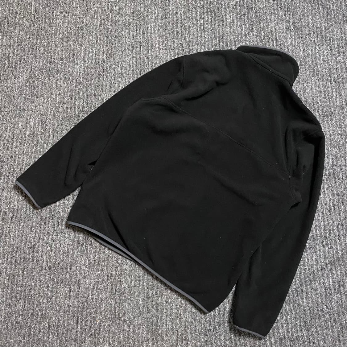 🌊Patagonia synchilla Black/grey 상품이미지2