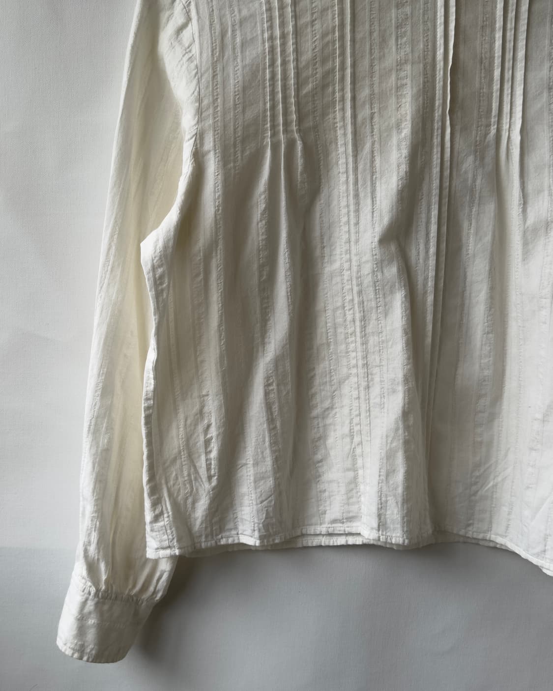 [KUHO plus] Ivory Pintuck Collar Blouse 상품이미지3