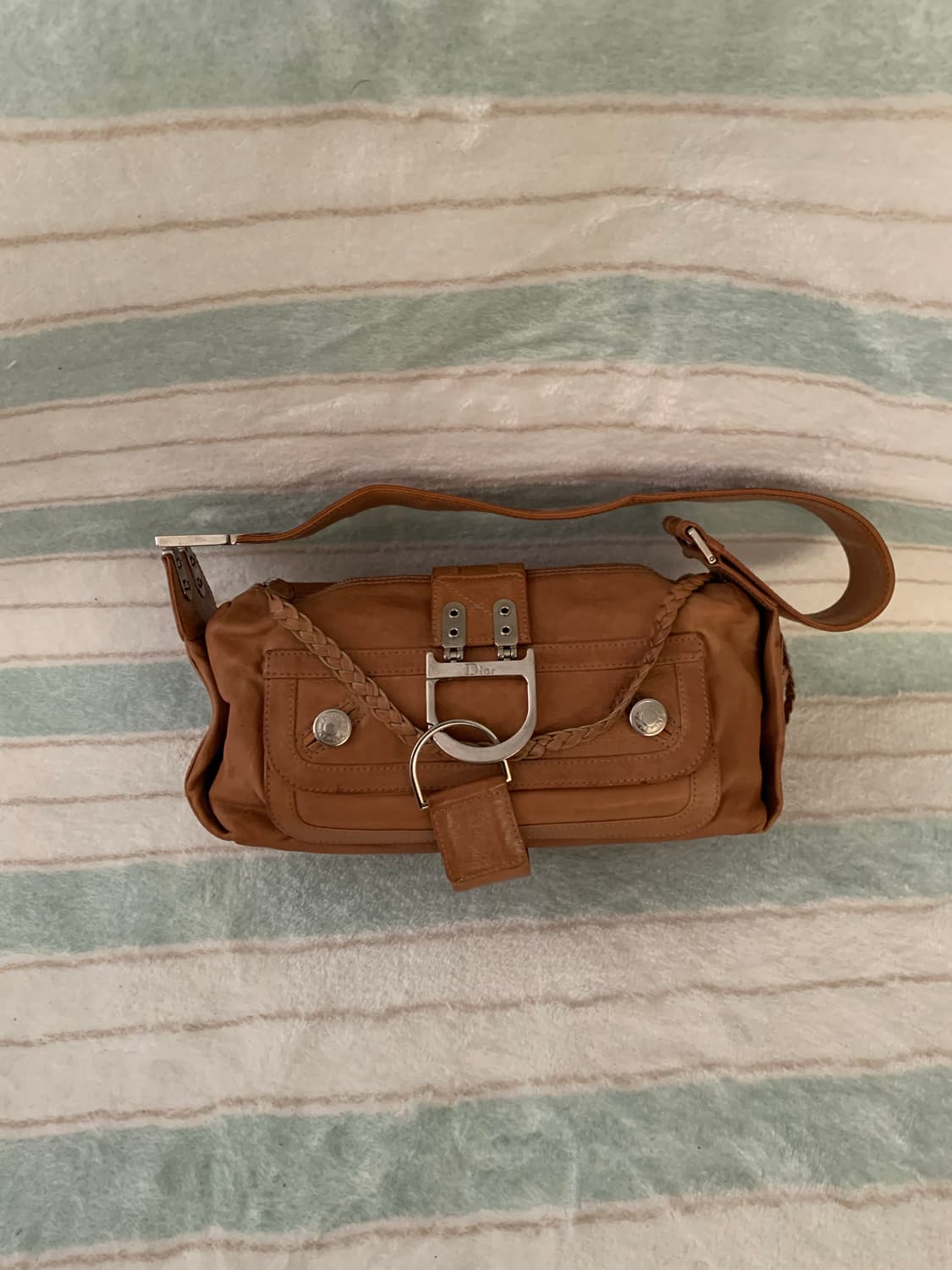 디올 플라이트 가방 희귀 정품 새들백 상품이미지1